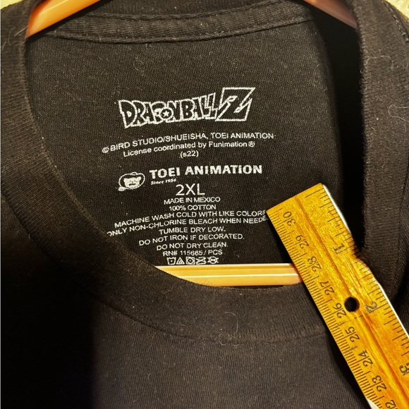 Black Graphic T-Shirt for men - Picture 3 of 3